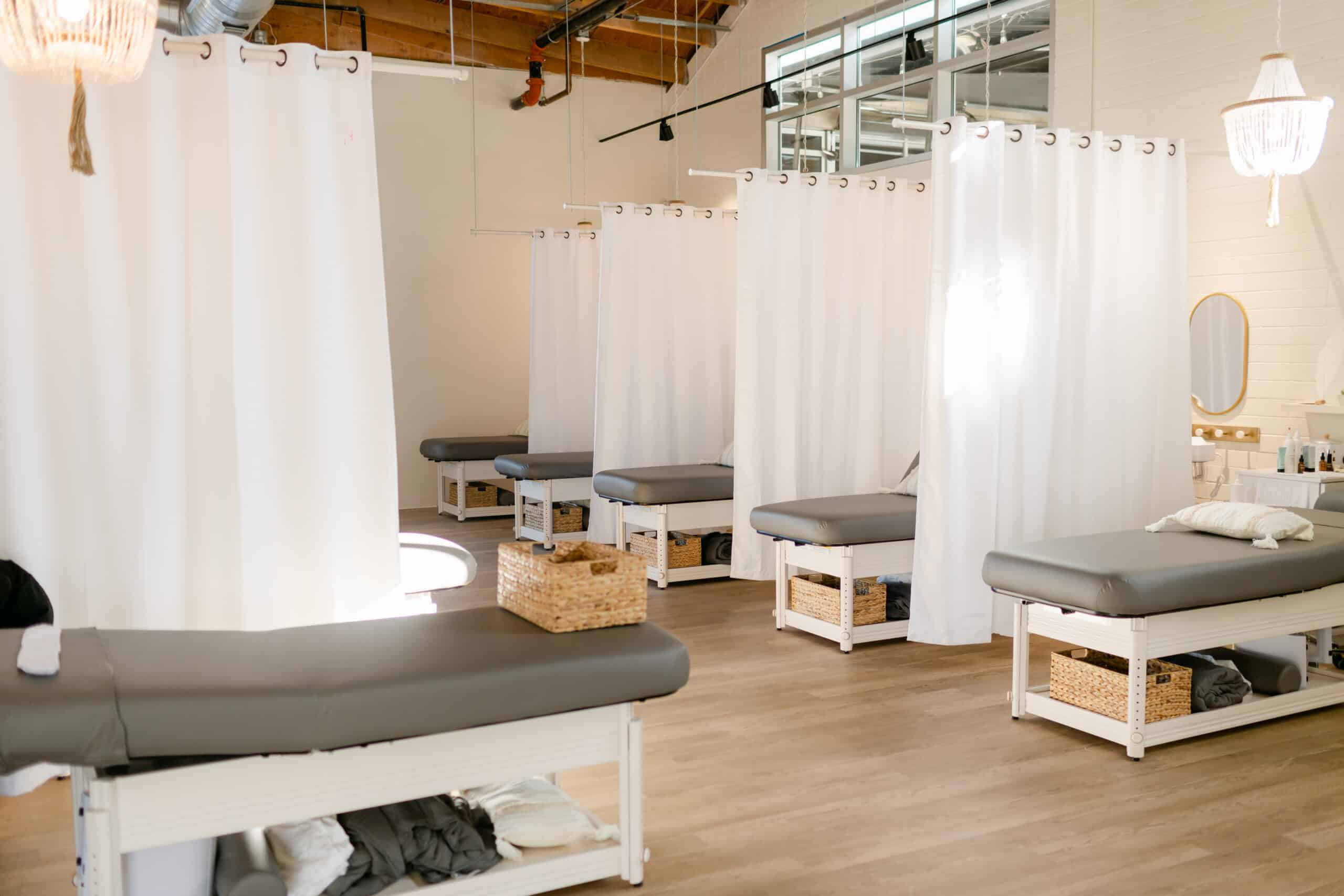 Featured image for “FACE FOUNDRIÉ Expands West Coast Presence with New Locations”