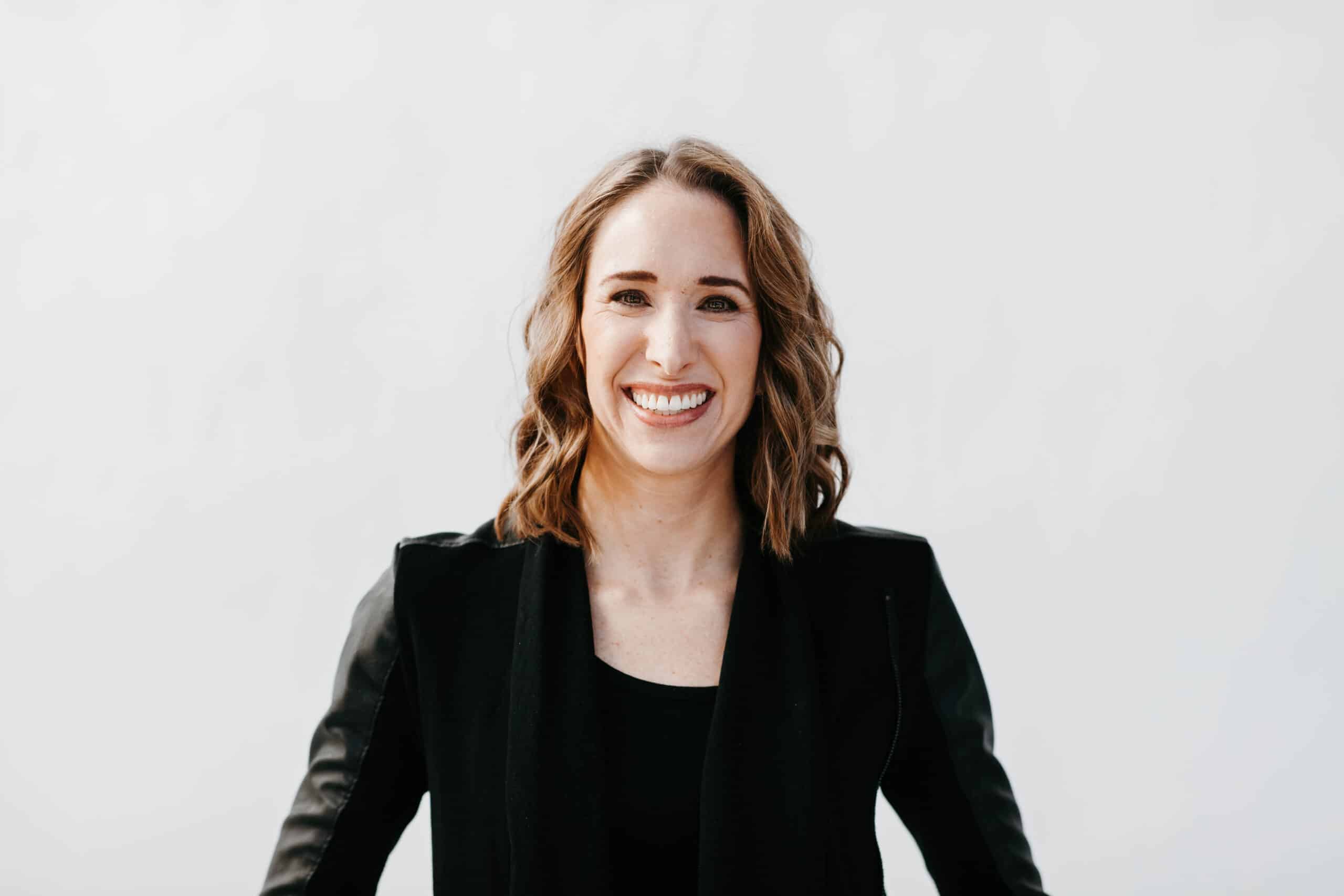 Featured image for “An Interview with Genna Bohlman, FACE FOUNDRIÉ Facial Bar Franchisee”